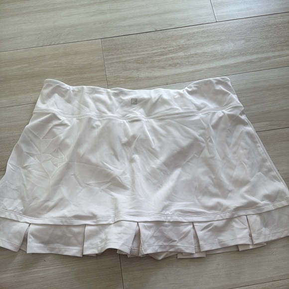FILA white tennis/ pickelball skort size XL - Picture 3 of 7